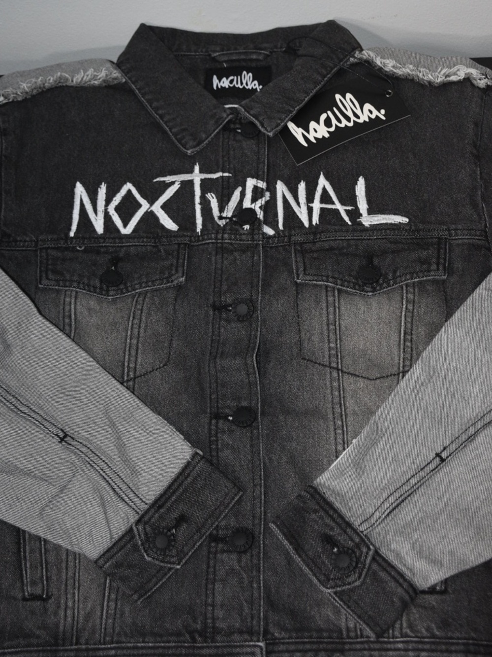 Haculla - GUY AND HIS GUN DENIM JACKET- Size Medium - Mens
